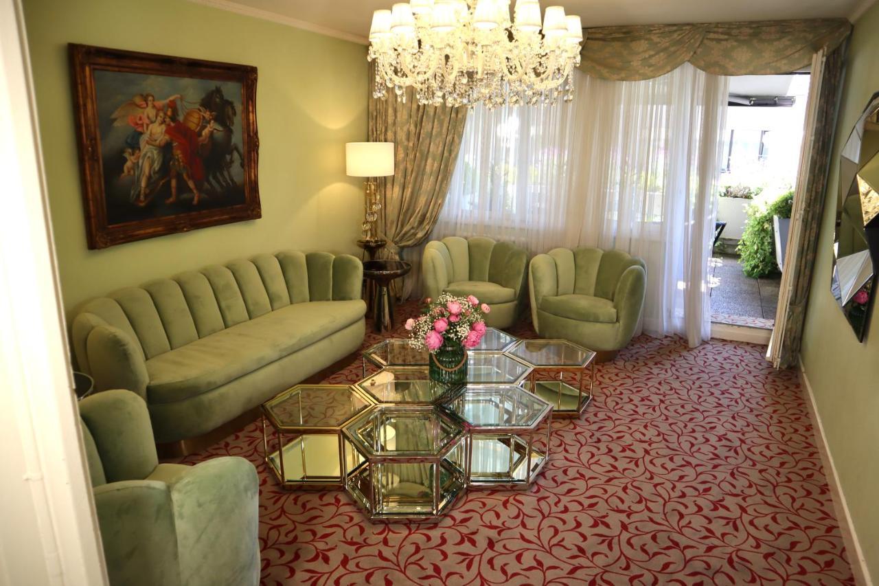 Hotel Adriatica Женева Экстерьер фото